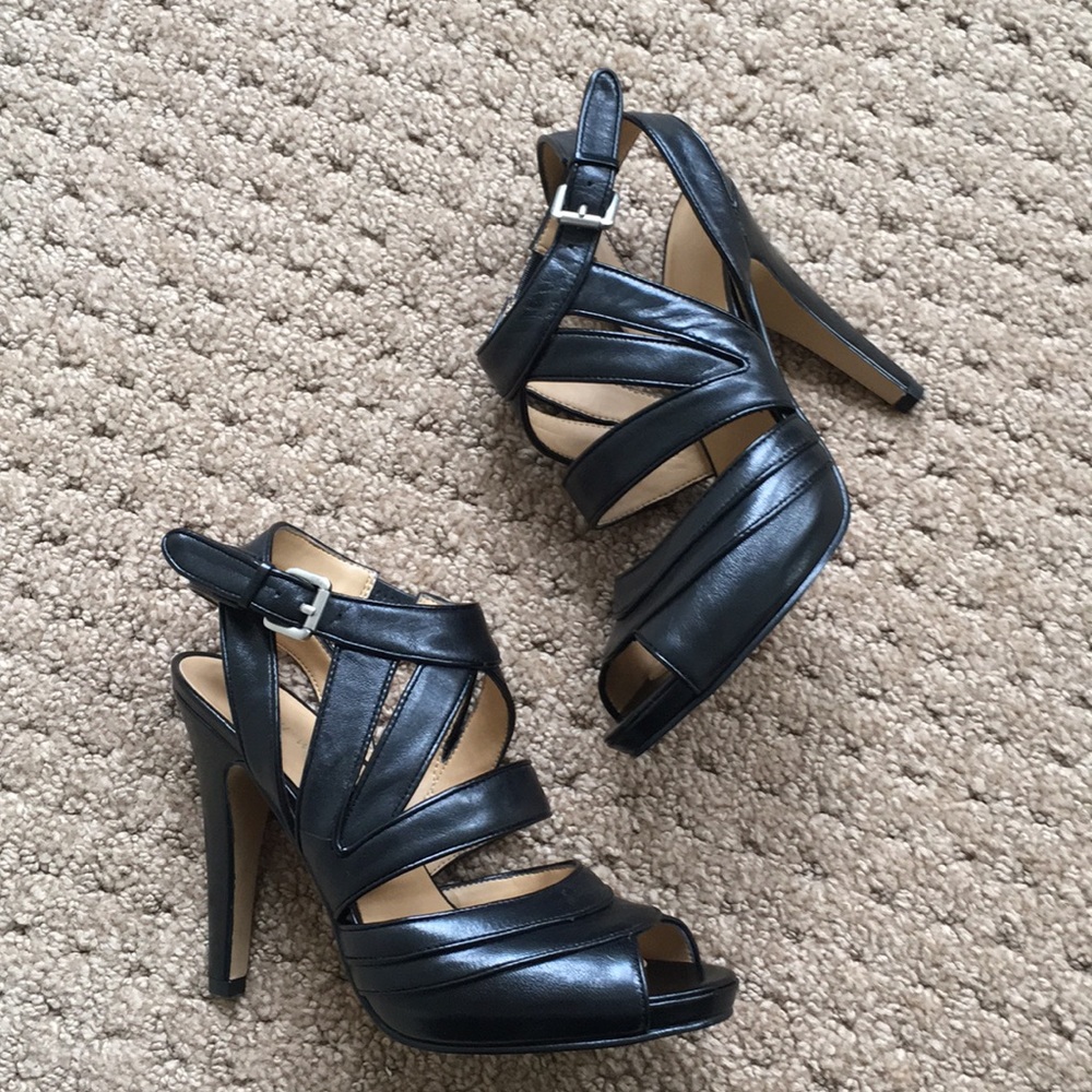 💫2xHP💫 Nine West Elkie Platform Sandal